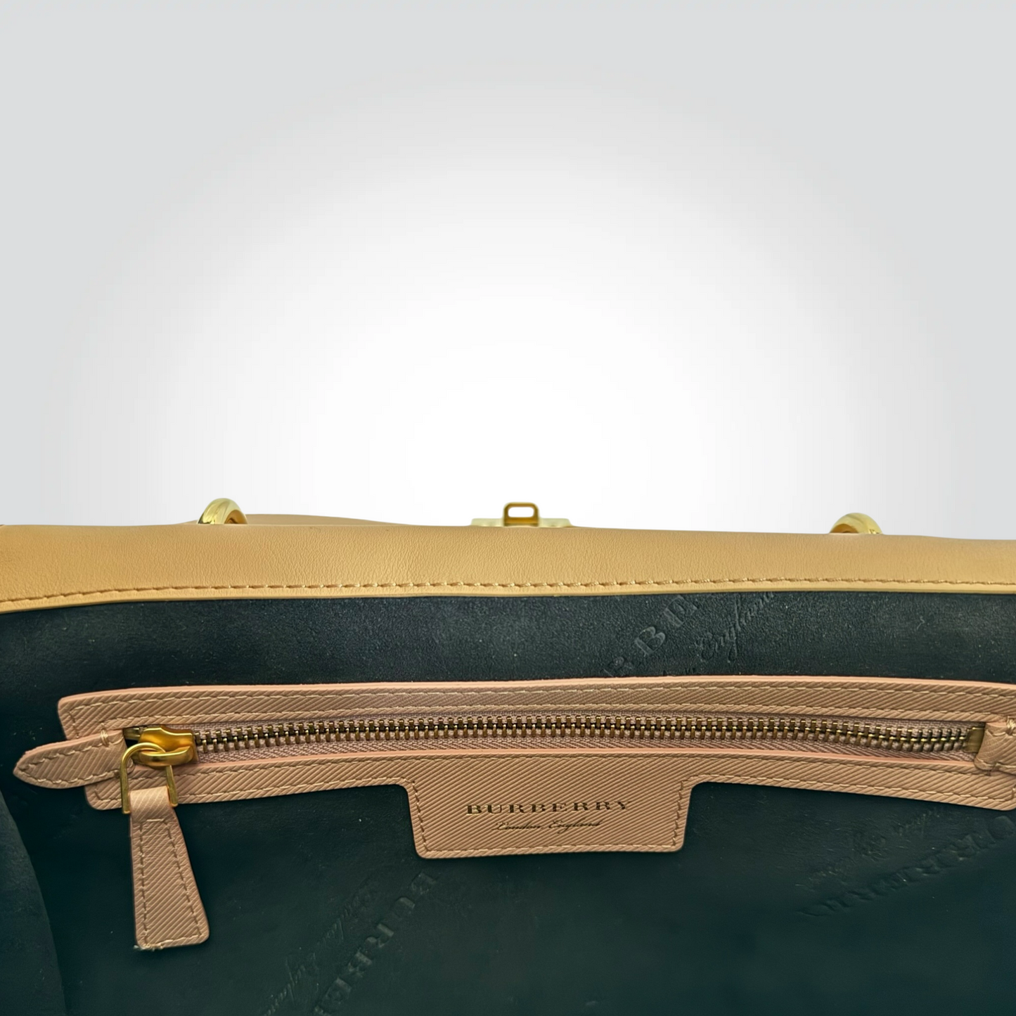 Pre-Owned Burberry DK88 Trench Calfskin Top Handle Bag Gold Turn-Lock Hardware Blush Beige — Excellent | Style Reissue Vancouver