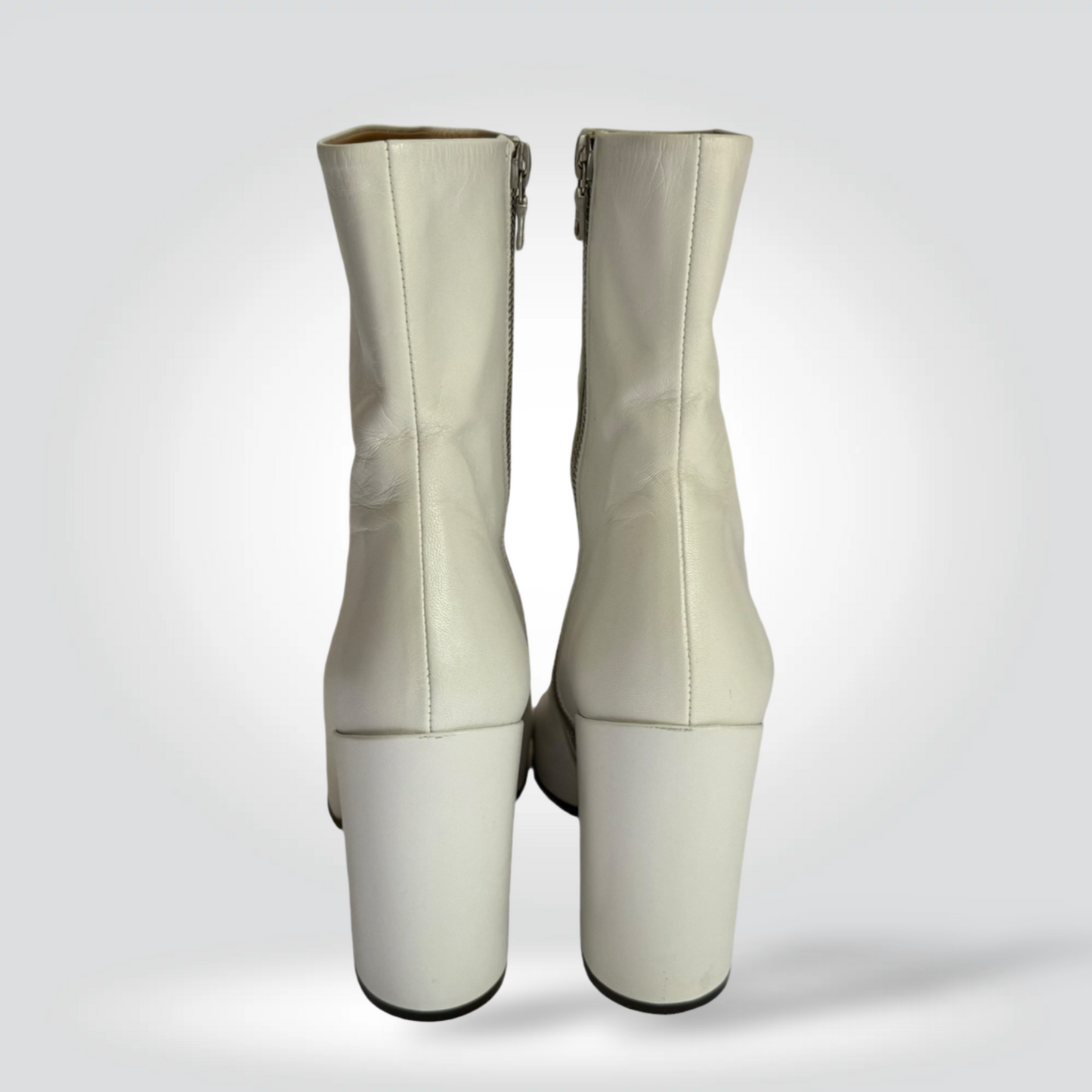 Pre-Owned Dries Van Noten Cream Ivory Leather Round Toe Block Heel Ankle Boot — Size 37 — Very Good | Style Reissue Vancouver