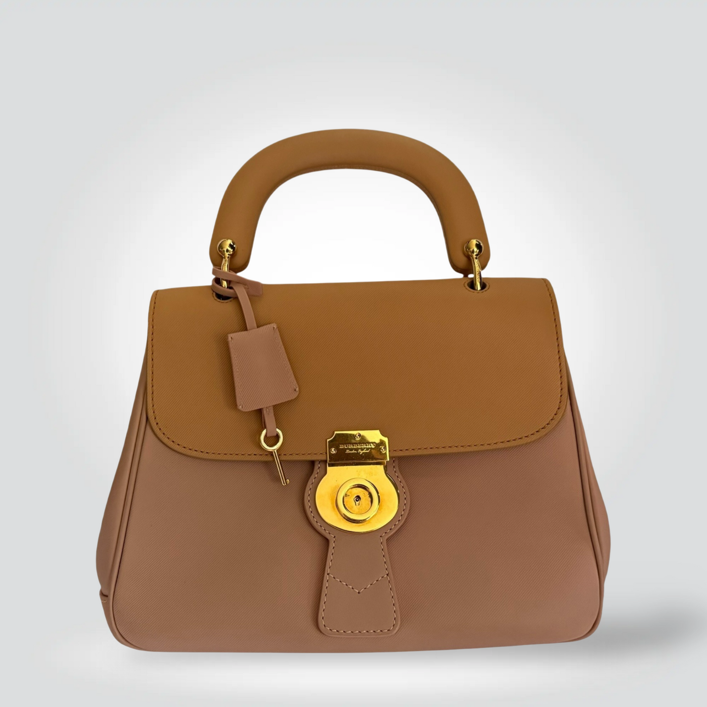 Pre-Owned Burberry DK88 trench calfskin top handle bag gold turn-lock hardware blush beige — Style Reissue Vancouver