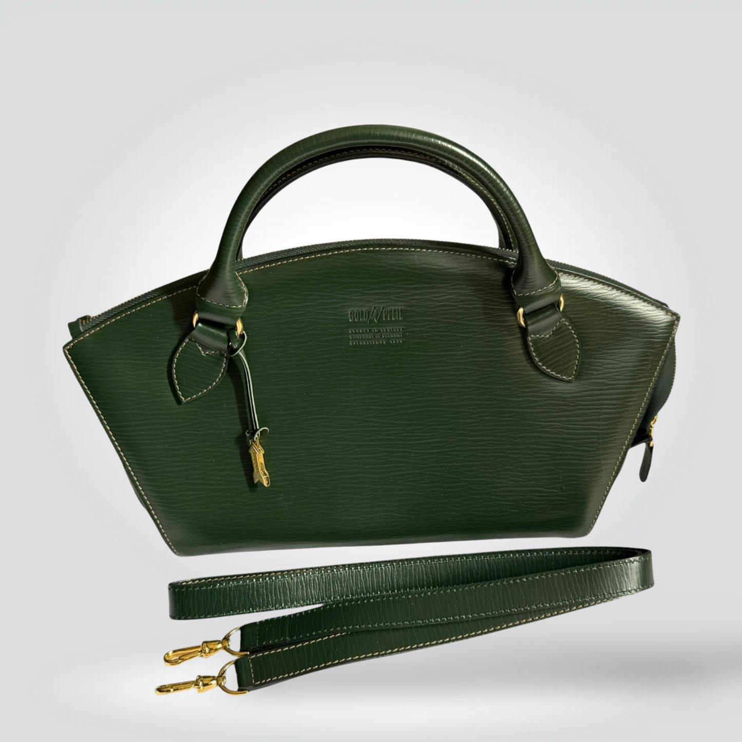 Pre-Owned Gold Pfeil dark forest grGreen leather structured top handle tote bag gold hardware arrow charm — Style Reissue Vancouver