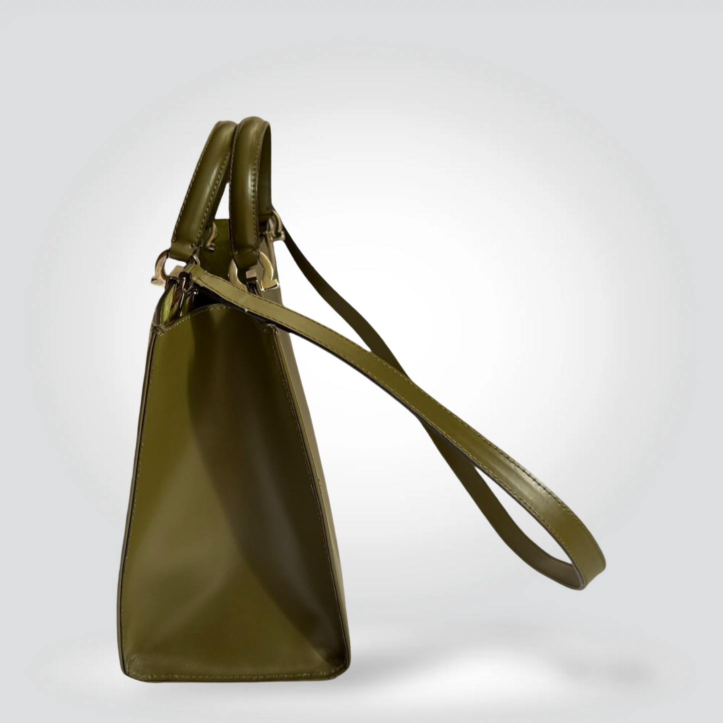 Pre-Owned Salvatore Ferragamo Olive Green Leather Top Handle Tote Crossbody Bag Silver Hardware — Pristine | Style Reissue Vancouver