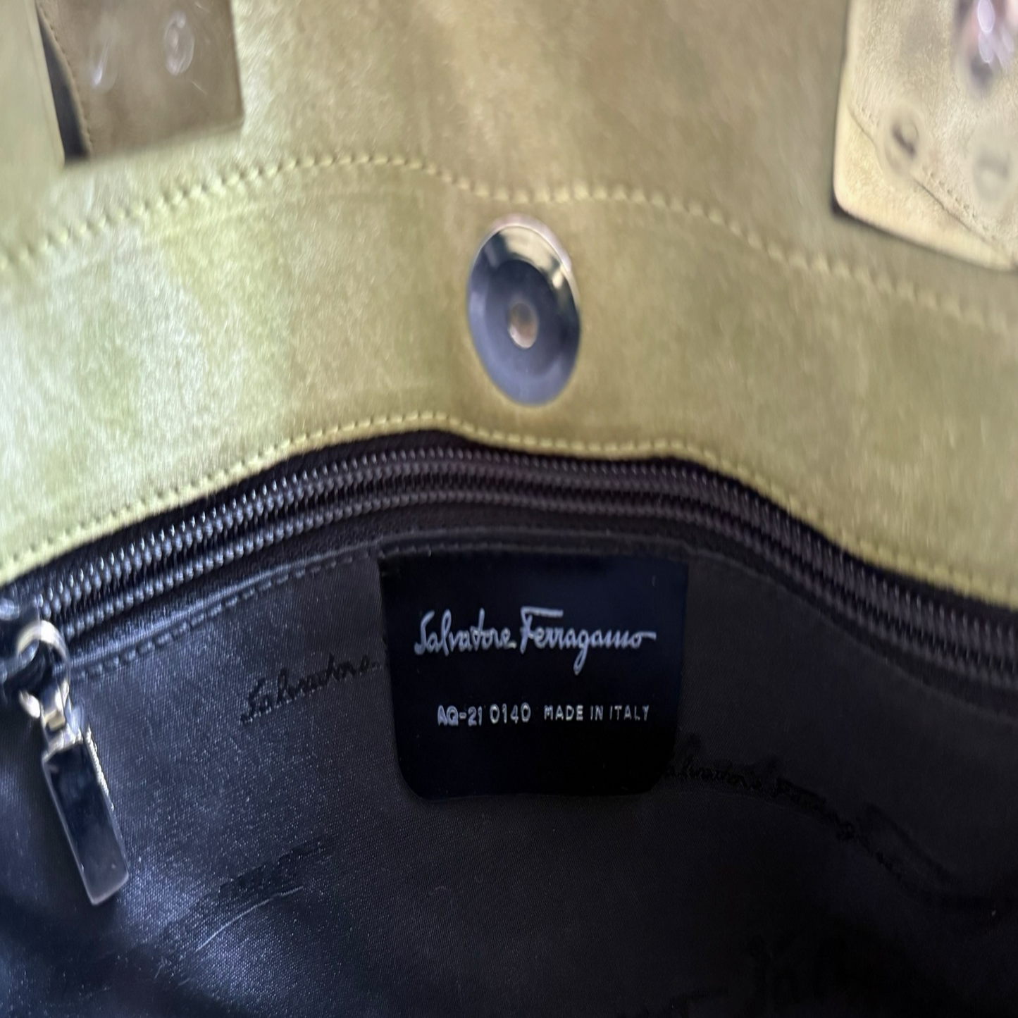 Pre-Owned Salvatore Ferragamo Olive Green Leather Top Handle Tote Crossbody Bag Silver Hardware — Pristine | Style Reissue Vancouver