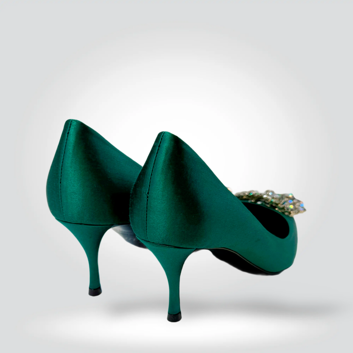 Pre-Owned Roger Vivier Belle Vivier Emerald Green Satin Crystal Buckle Pointed Toe Pump 2" Heel — Size 35.5 — Very Good | Style Reissue Vancouver
