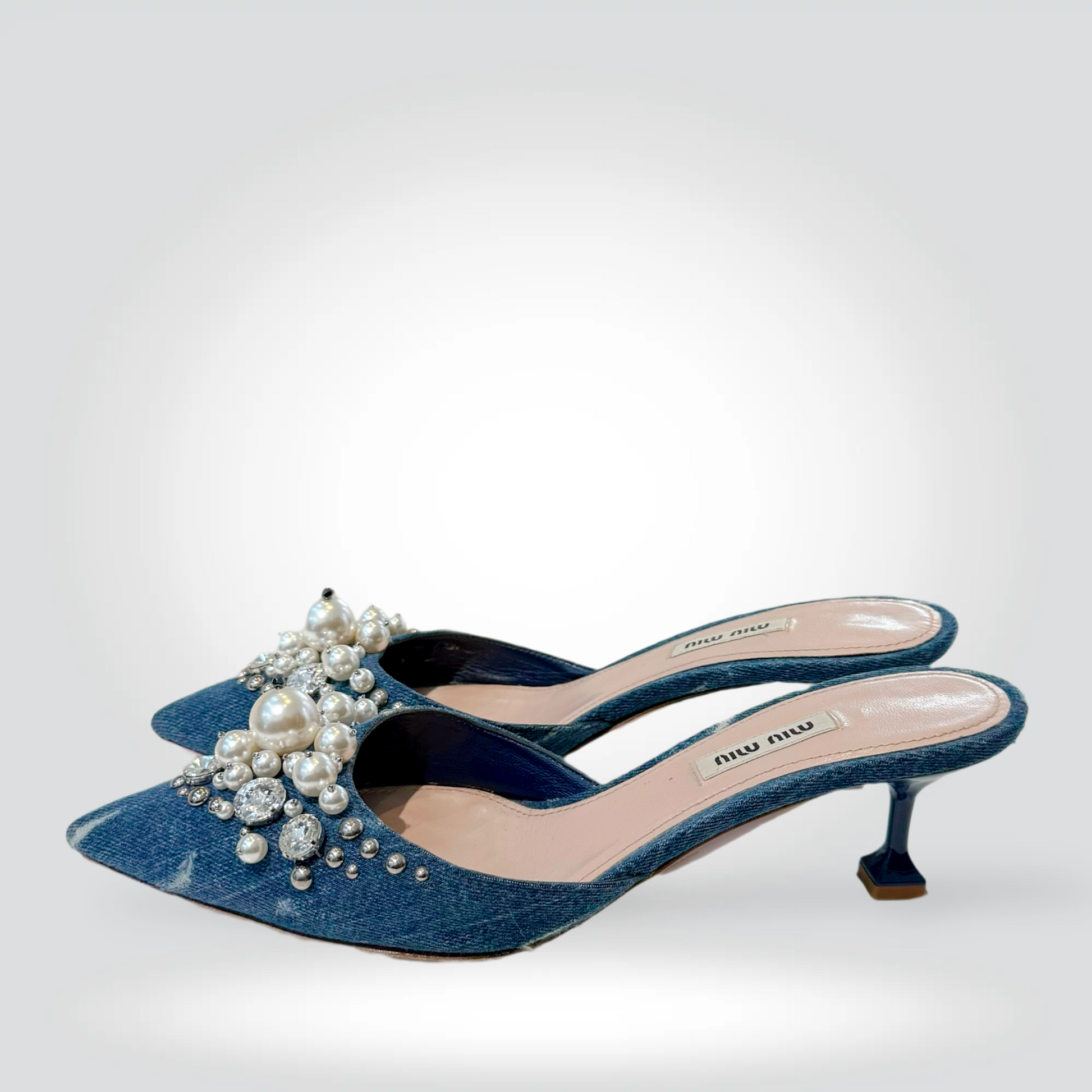 Pre-Owned Miu Miu denim pointed toe kitten heel mule pearl crystal cluster embellishment — Style Reissue Vancouver