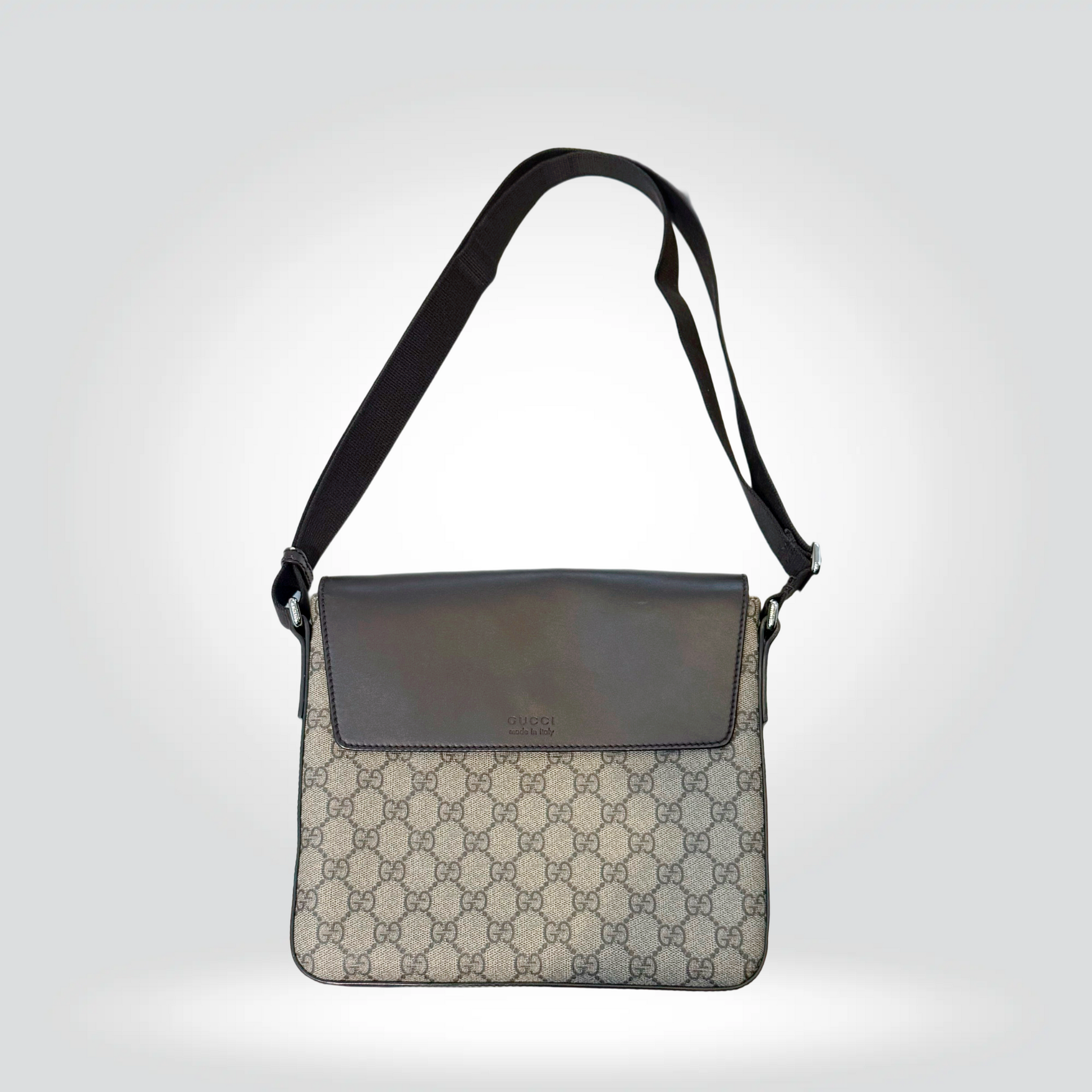 Pre-Owned Gucci GG Supreme canvas dark brown leather flap messenger crossbody bag — Style Reissue Vancouver