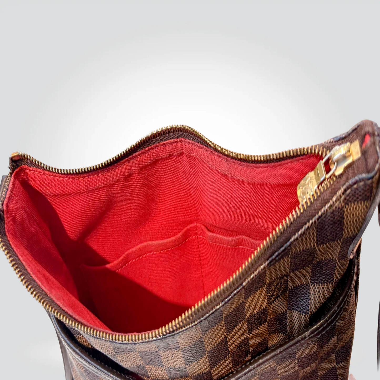 re-Owned Louis Vuitton Bloomsbury Damier Ebene Canvas Crossbody Shoulder Bag Gold Hardware — Fair | Style Reissue Vancouver