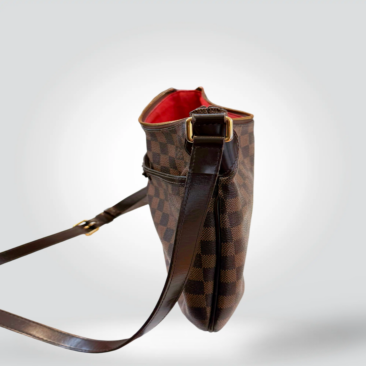 re-Owned Louis Vuitton Bloomsbury Damier Ebene Canvas Crossbody Shoulder Bag Gold Hardware — Fair | Style Reissue Vancouver