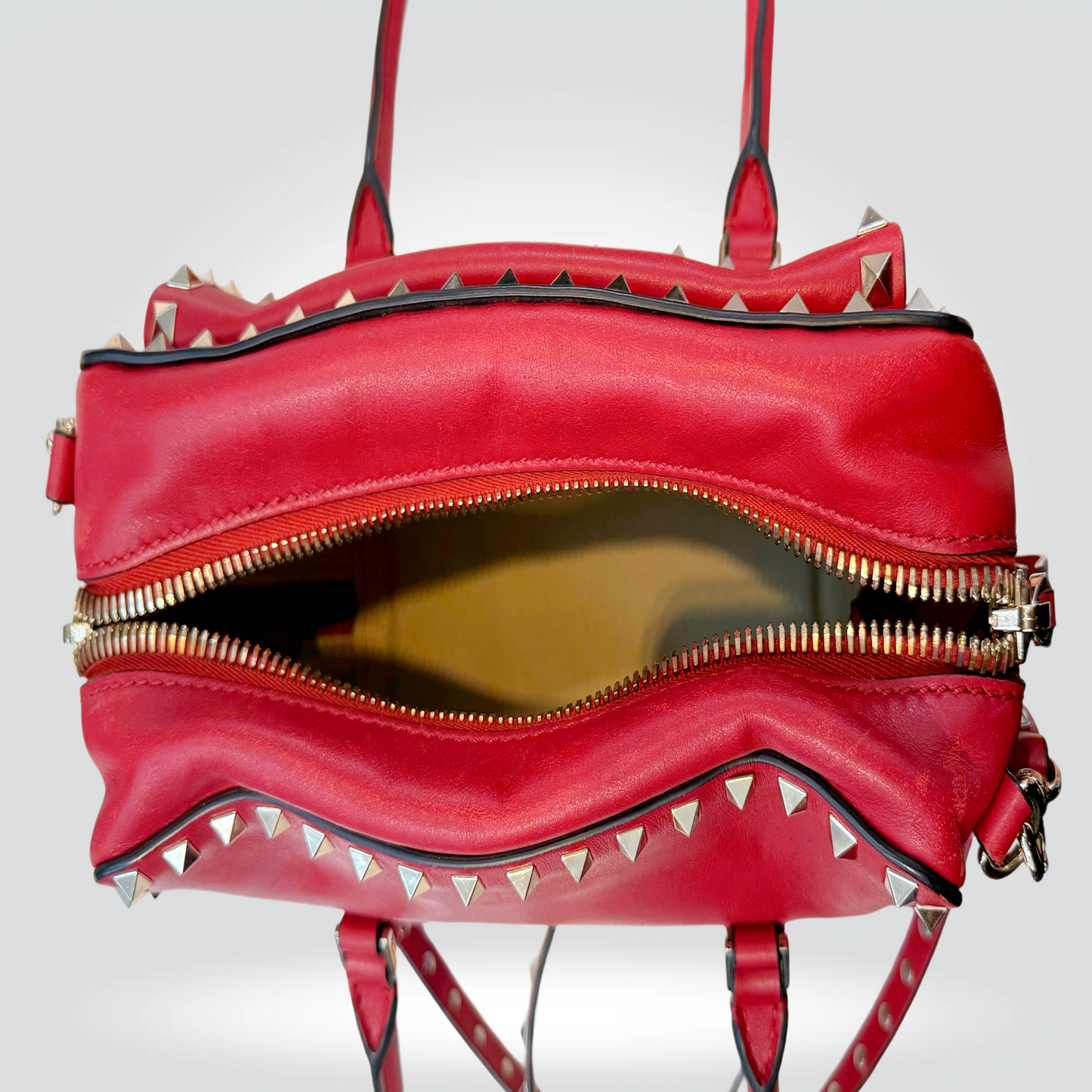 Pre-Owned Valentino Rockstud Red Leather Boston Top Handle Crossbody Bag Gold Hardware — Very Good | Style Reissue Vancouver