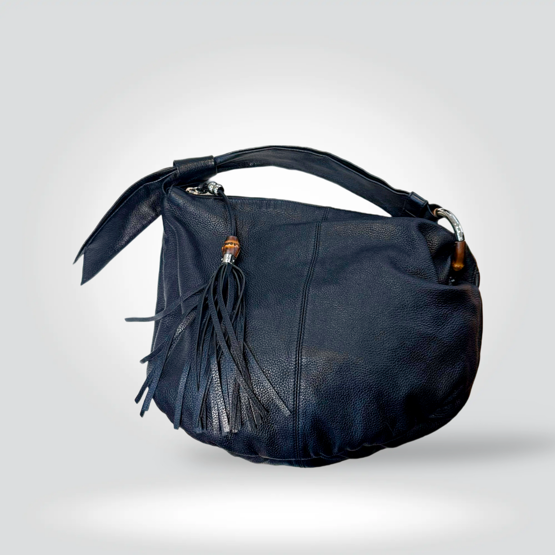Pre-Owned Gucci black pebbled leather bamboo tassel hobo shoulder bag — Style Reissue Vancouver
