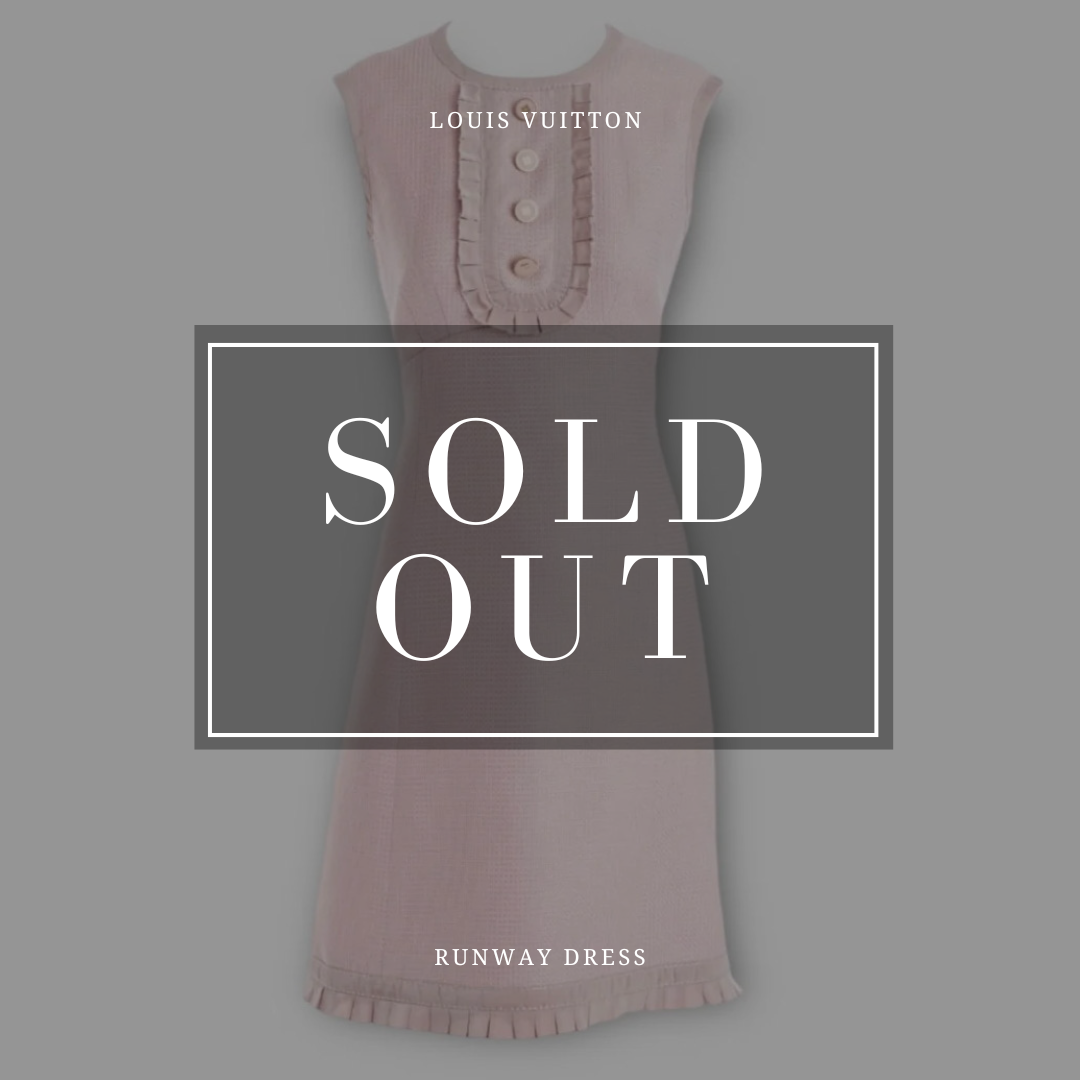 Louis Vuitton
Pink A Line Sleeveless Dress
Size 42