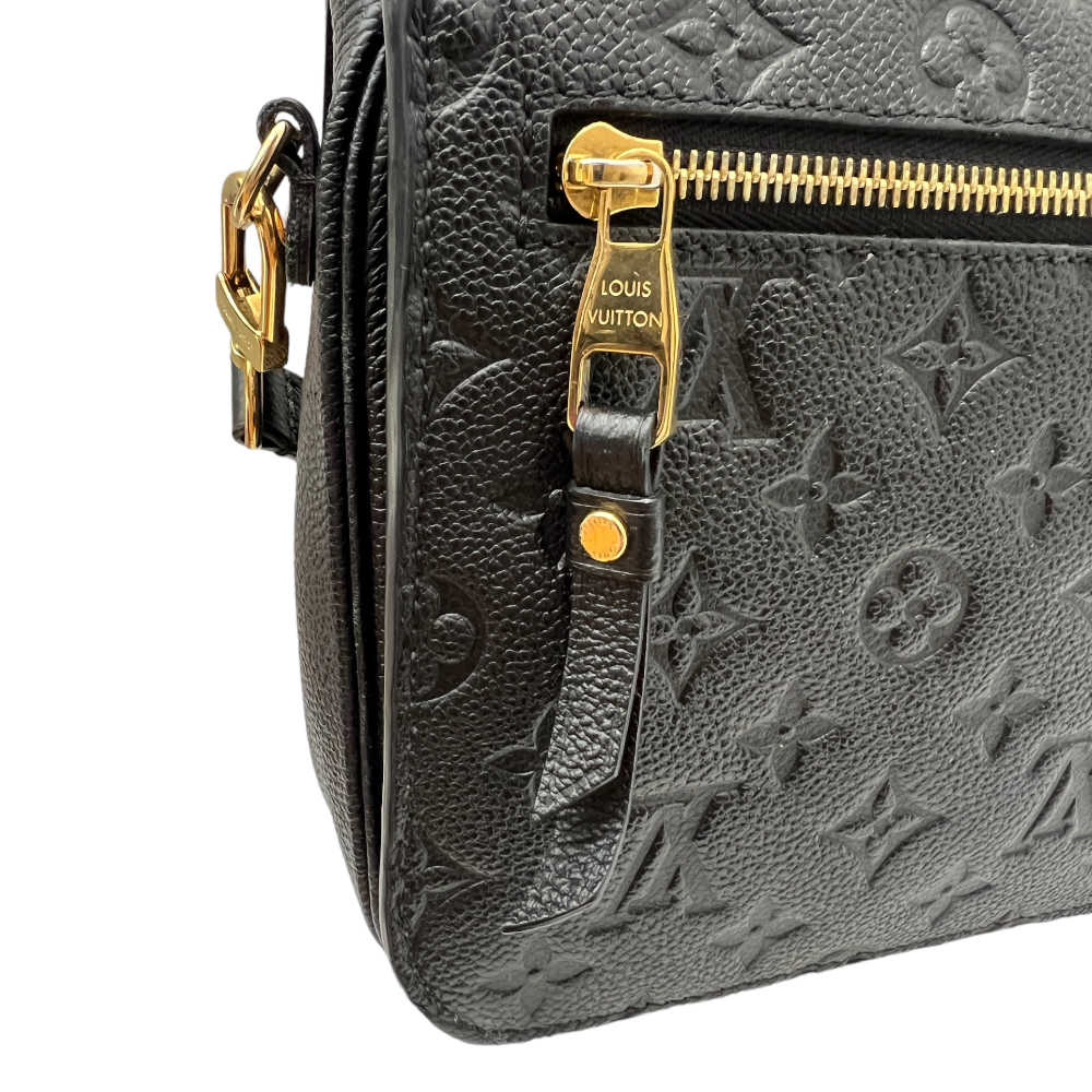 Louis Vuitton Pochette Metis Black Empreinte