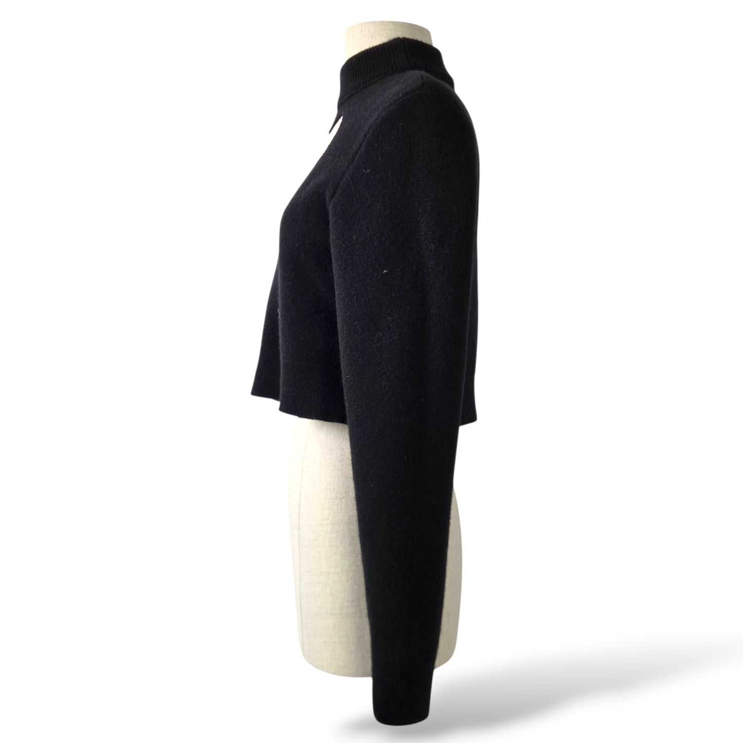 Pre-Owned Alaïa Black Virgin Wool Heart Cutout Cropped Sweater — Size 36