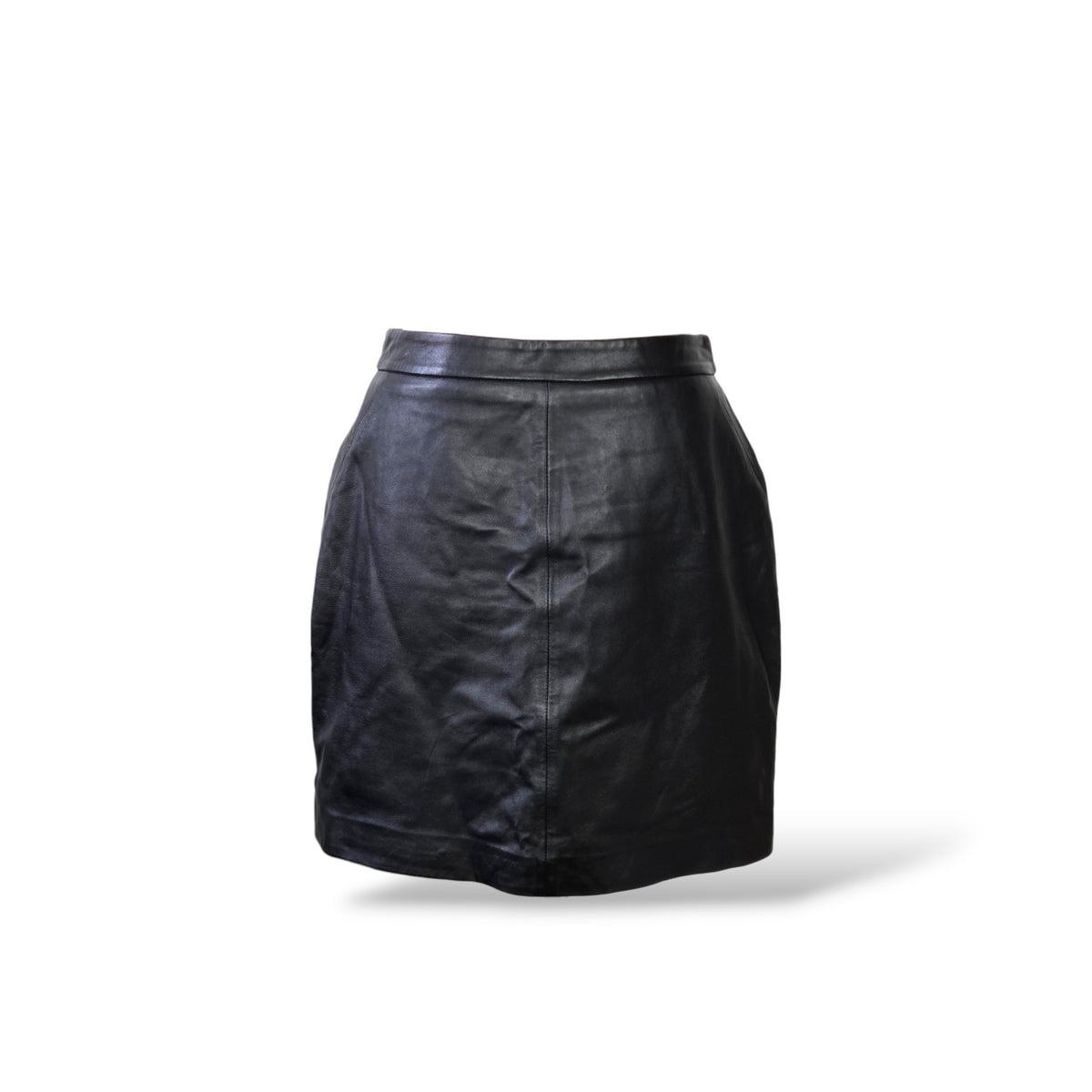 Pre-owned LAMARQUE black genuine leather mini skirt with clean silhouette and back zip closure, UK 6 — available at Style Reissue Vancouver