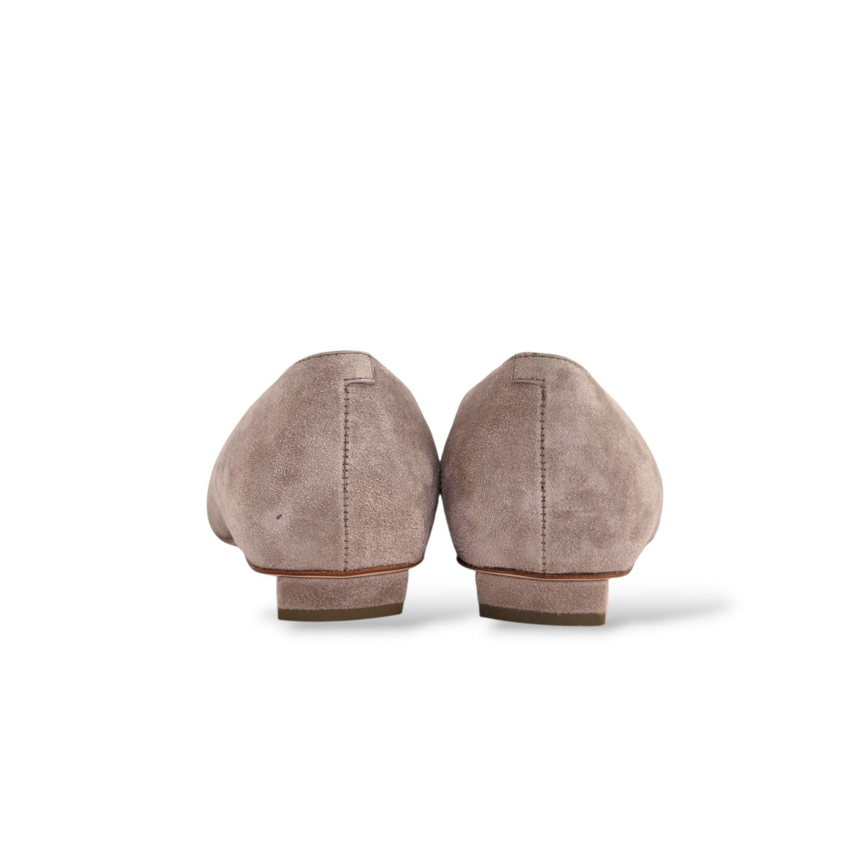 Pre-Owned Roger Vivier Soft Pink Suede Buckle Loafers | EU 35.5