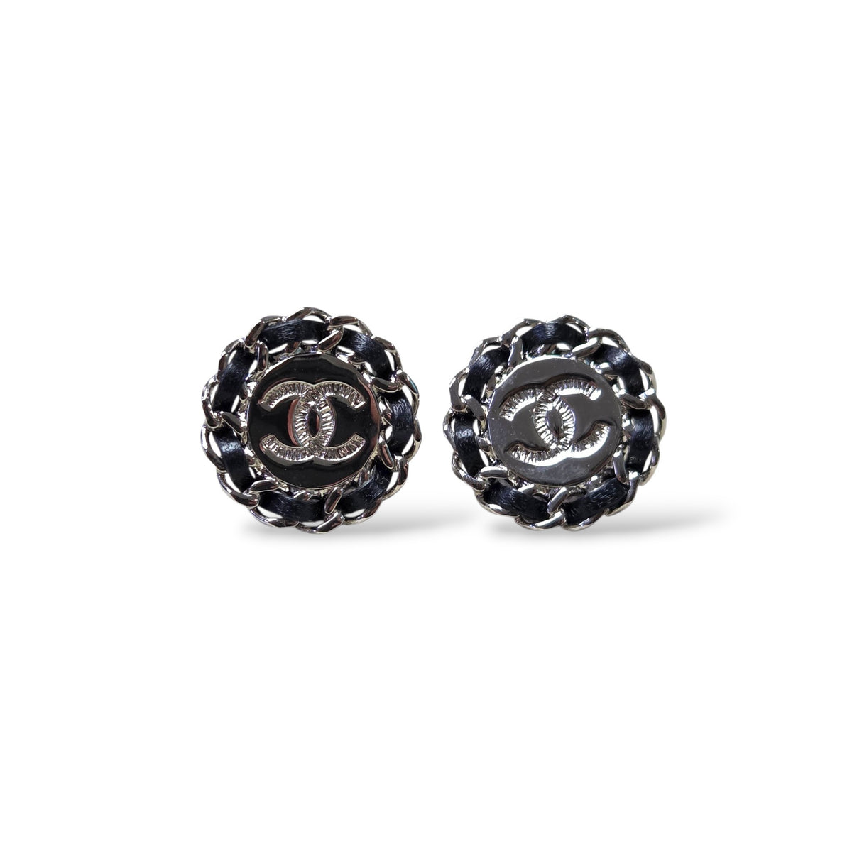 Pre-owned Chanel round CC stud earrings with woven black lambskin leather and silver-tone chain trim
