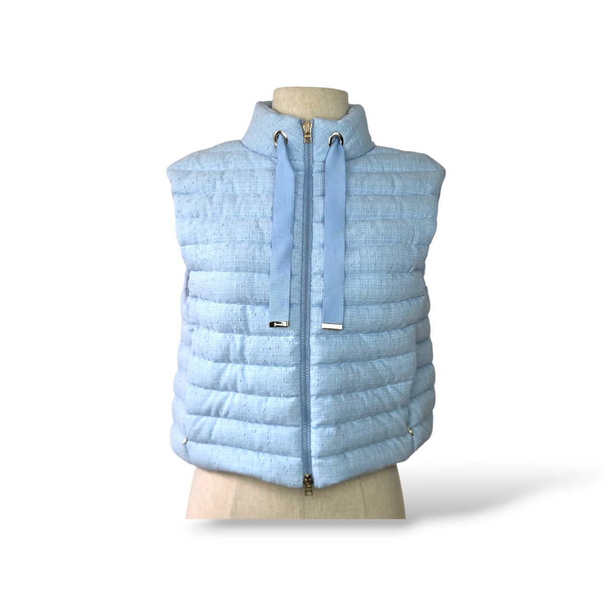 Pre-owned Herno blue matte quilted down gilet vest with two-way front zipper, exterior zip pockets, and adjustable drawstring hem, size IT 36, made in Italy