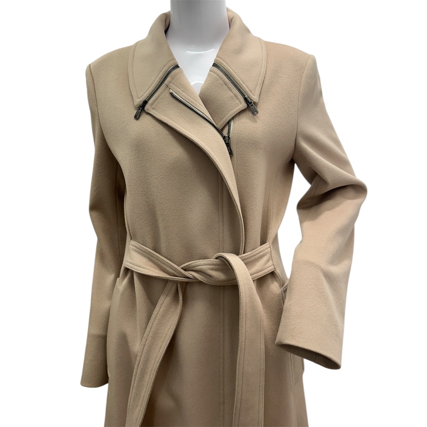 Preowned- Yves Saint Laurent Wool Coat (36)