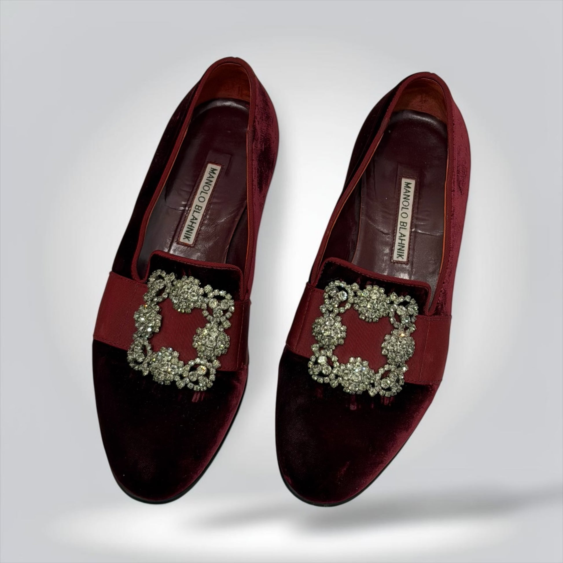 Pre-Owned Manolo Blahnik Hangisi burgundy velvet crystal buckle flats — Style Reissue Vancouver