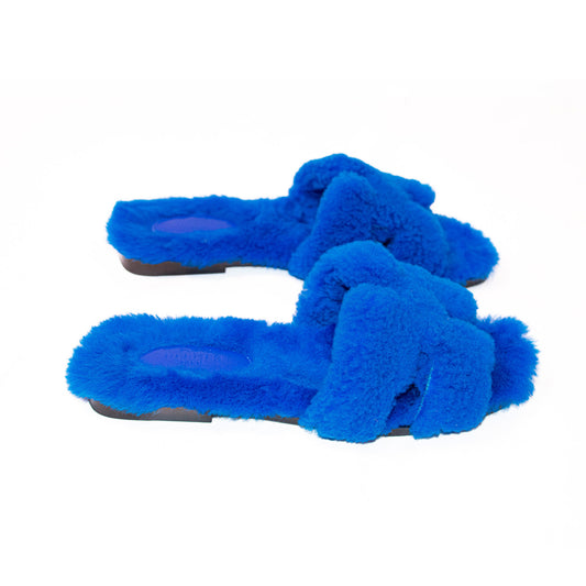 Pre-Owned Hermès Oran Shearling Sandals (37)