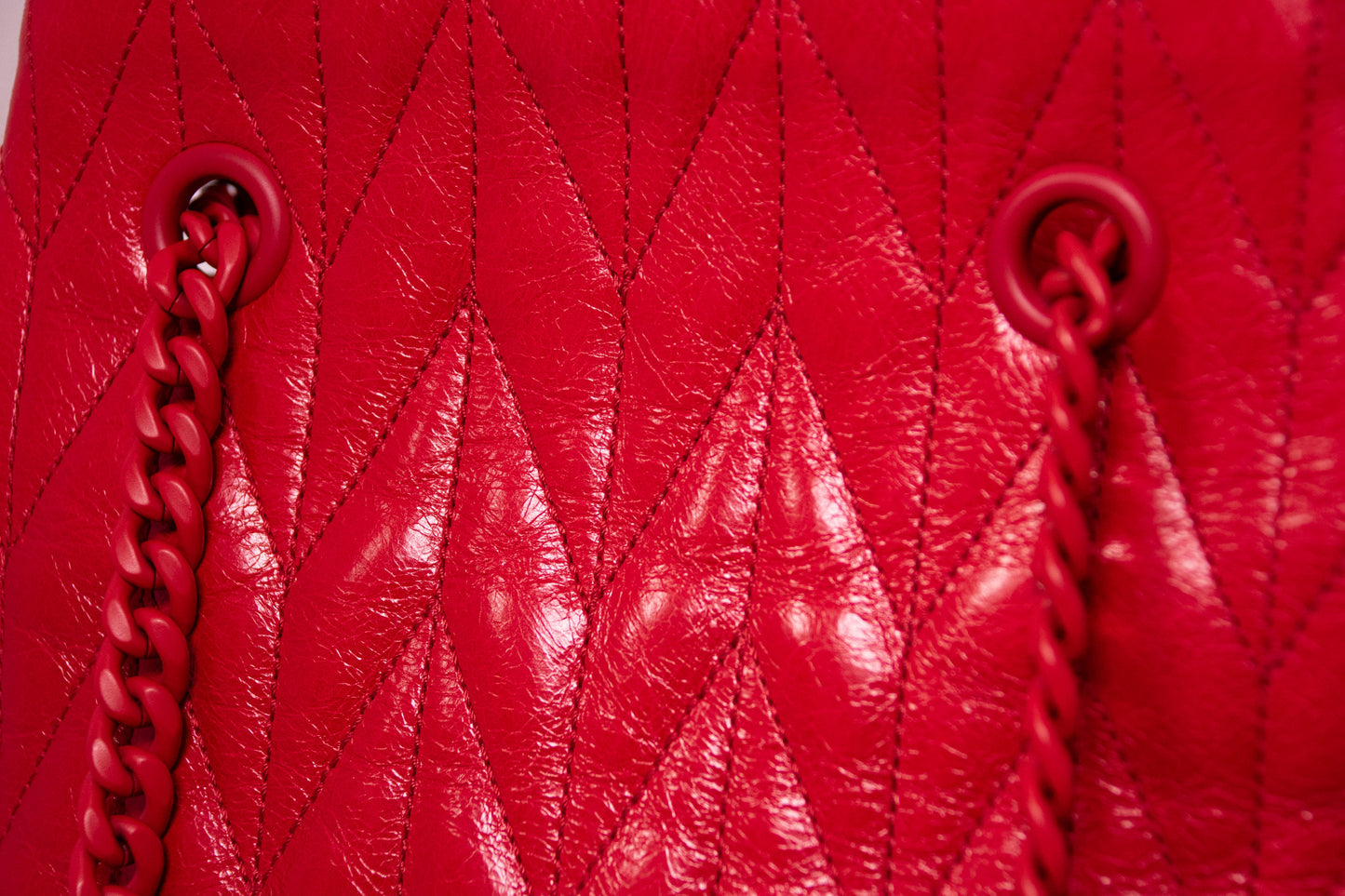 Pre-Owned Miu Miu Metalasse Shoulder Bag