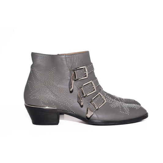 Pre-Owned Chloé Susanna Ankle Boots (41)