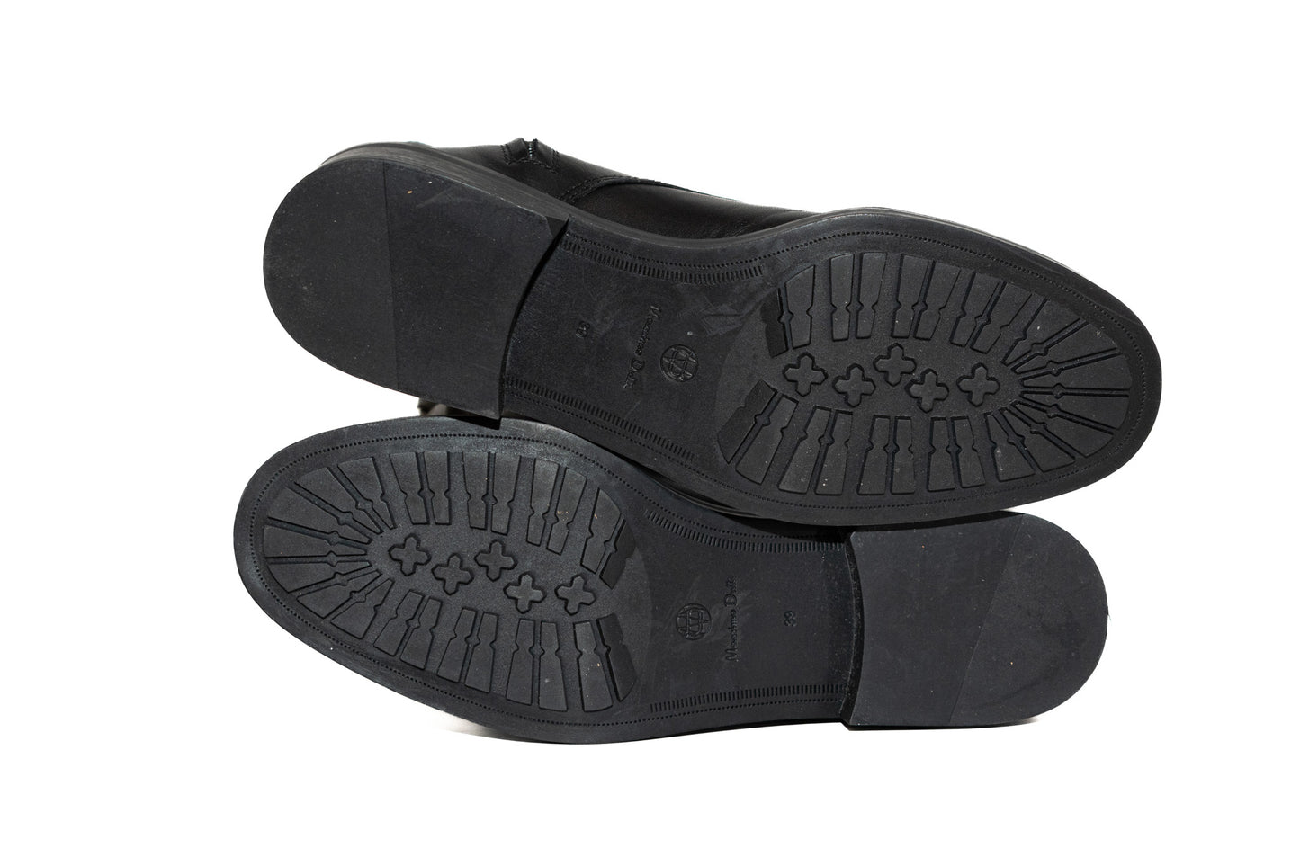 Pre-Owned Massimo Dutti Combat Boots (39)