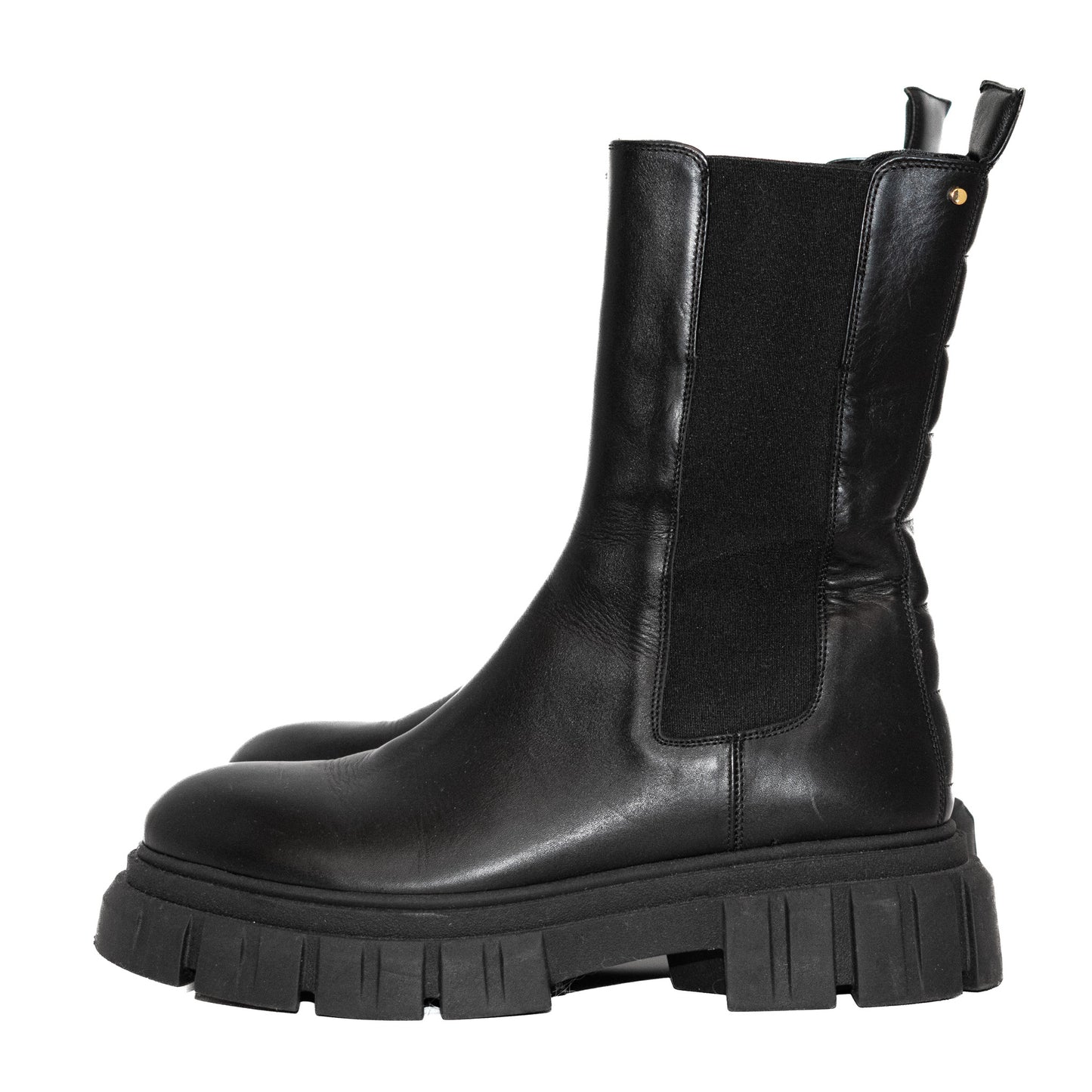 Pre-Owned Le Canadien Leather Ankle Boots (41)