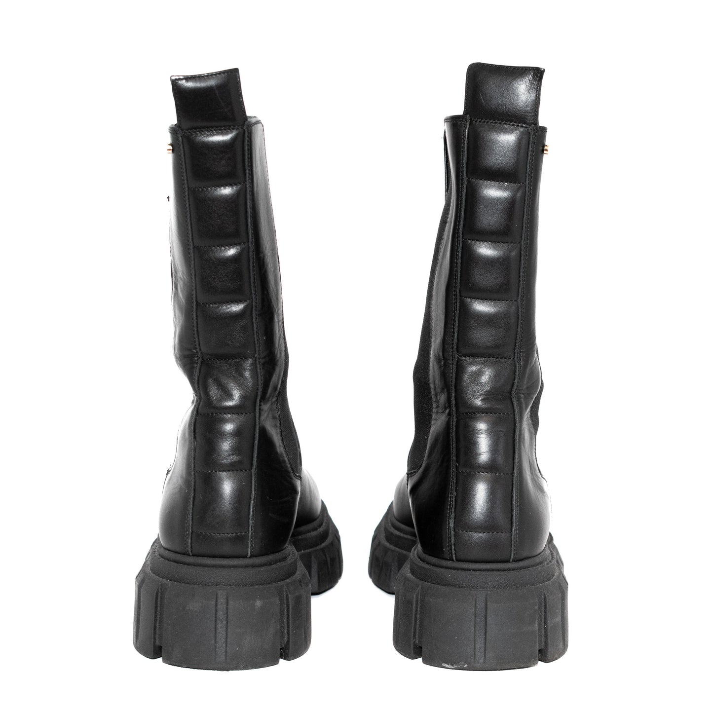 Pre-Owned Le Canadien Leather Ankle Boots (41)