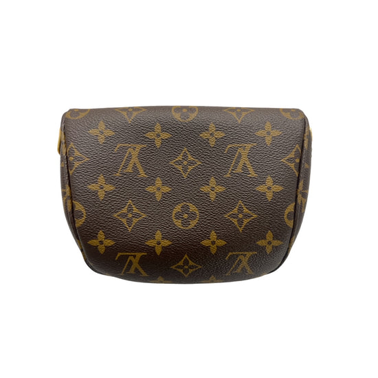 louis vuitton bum bag back view