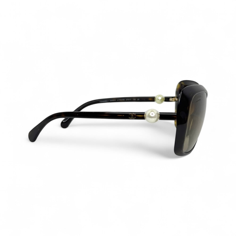 Chanel Pearl Polarized Sunglasses 5303-H c.714/S9 Tortoise